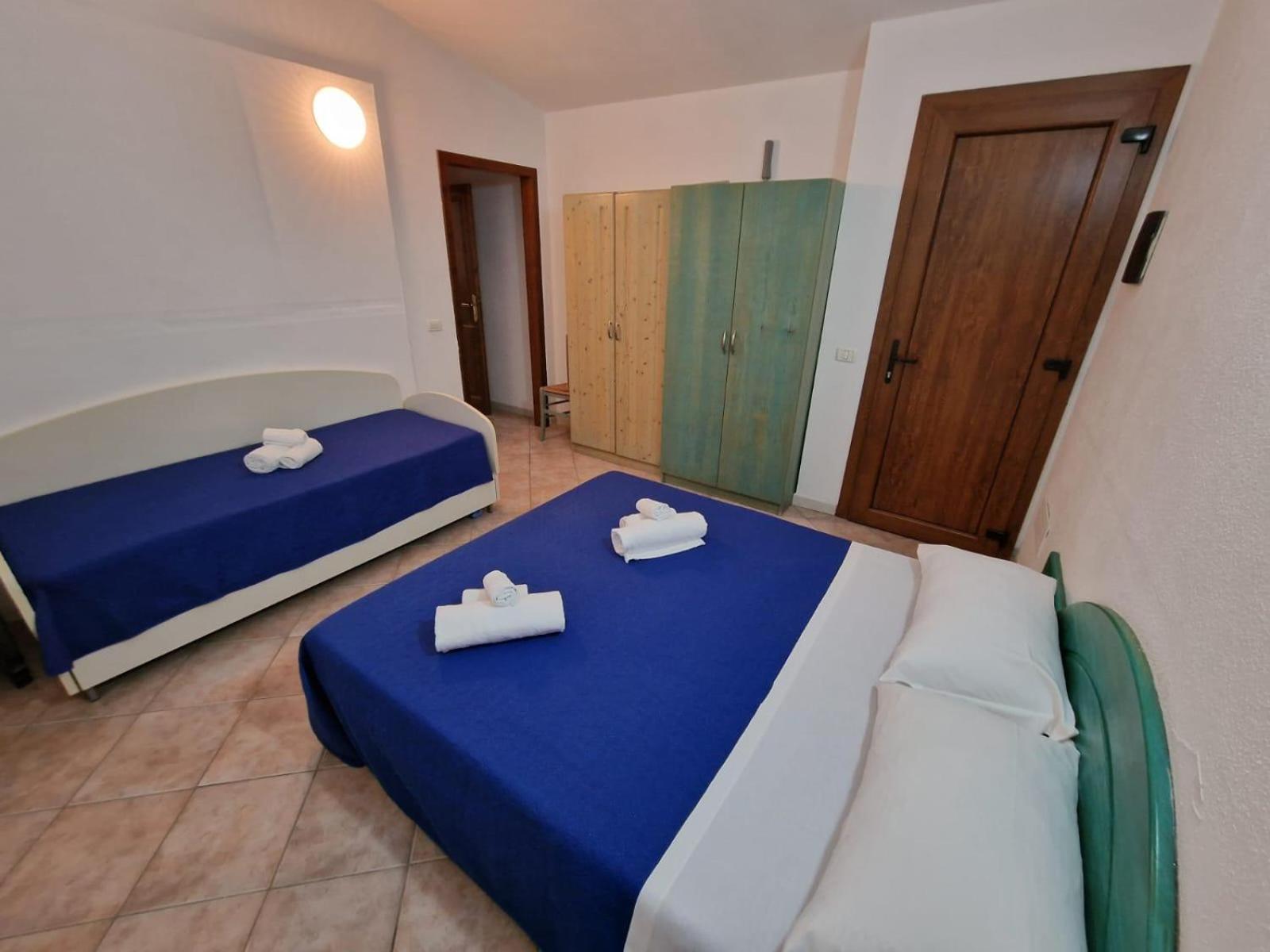 Il Borgo Di Badesi Aparthotel Buitenkant foto
