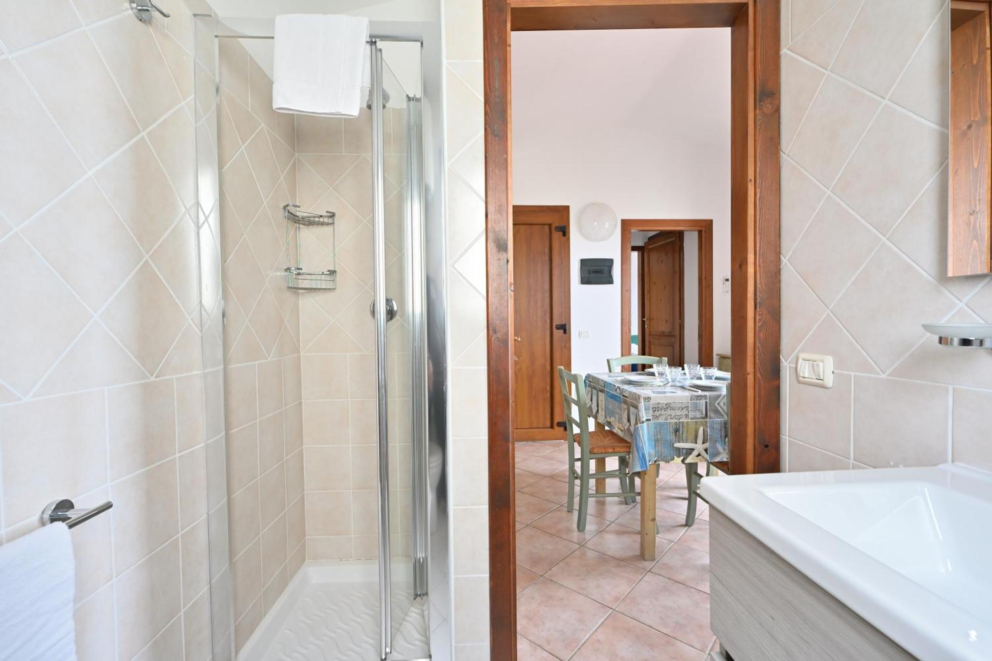 Il Borgo Di Badesi Aparthotel Buitenkant foto
