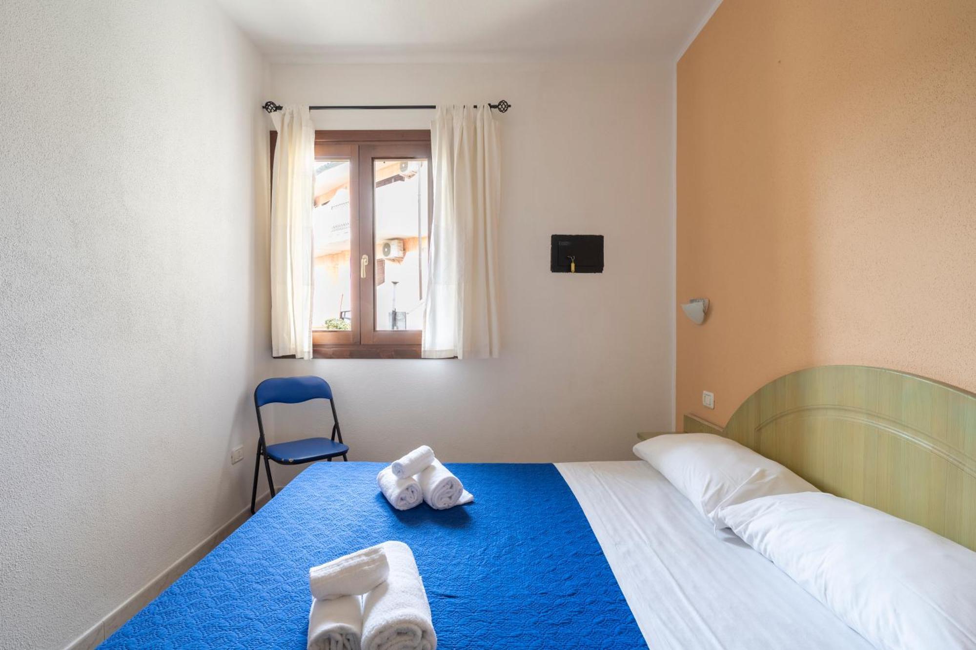 Il Borgo Di Badesi Aparthotel Buitenkant foto